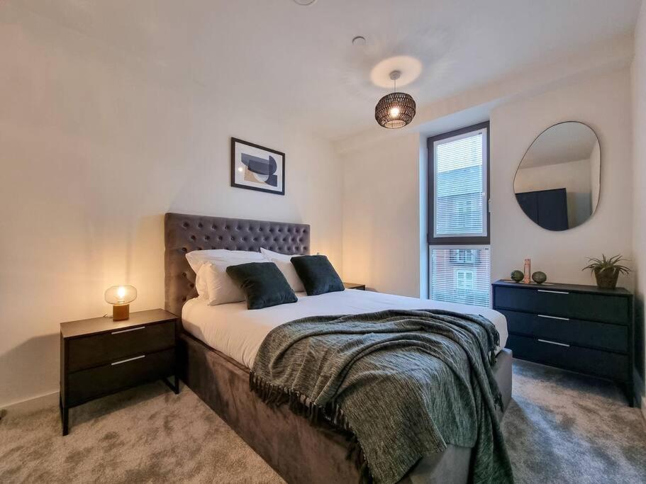 Stunning 4-bedroom Townhouse With Free Parking Holiday home